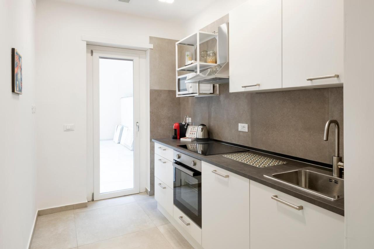 Easystayrome 10 Pax 3 Baths 1 Min From Metro Exterior foto